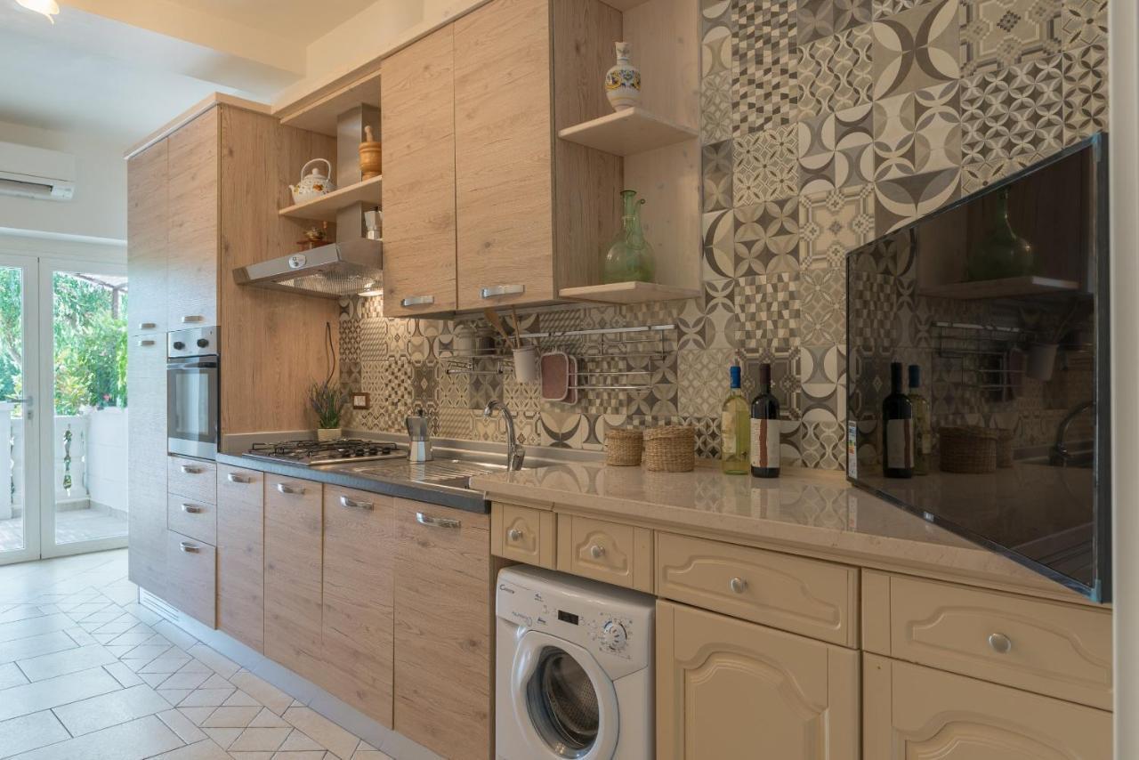 אוסטוני Appartamento Ortensia In Villa Mariella מראה חיצוני תמונה