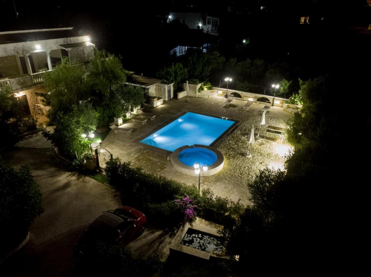 אוסטוני Appartamento Ortensia In Villa Mariella מראה חיצוני תמונה